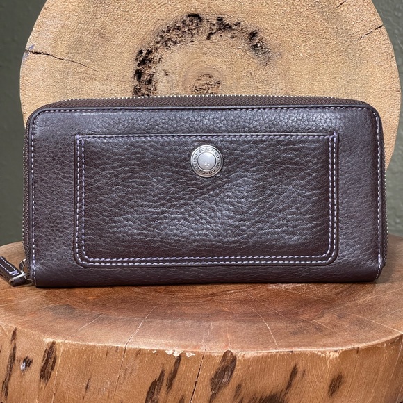 Coach Handbags - COACH Chelsea Leather Accordion Zip Around Wallet